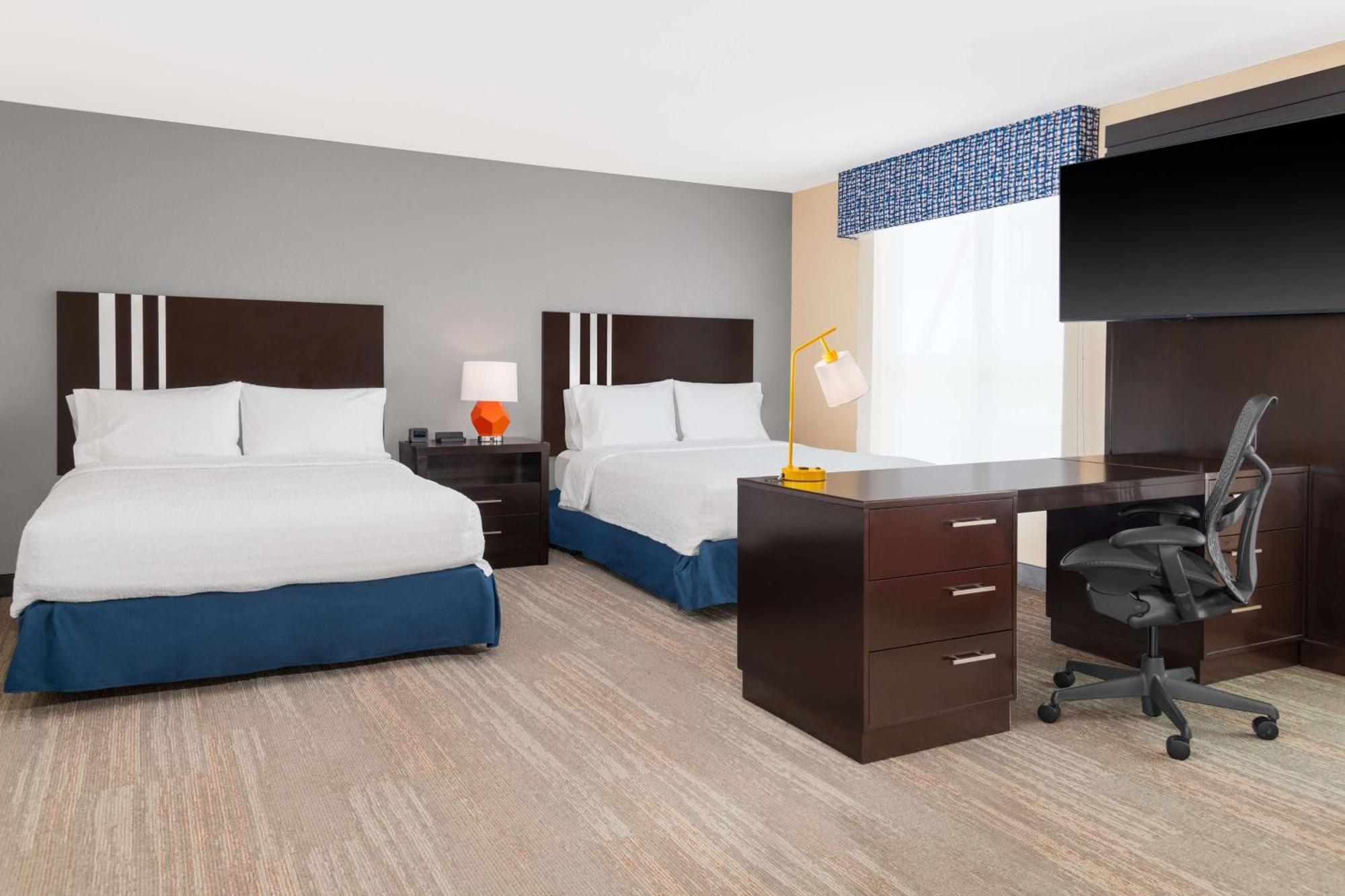 Hampton Inn & Suites Madison Downtown Exteriör bild